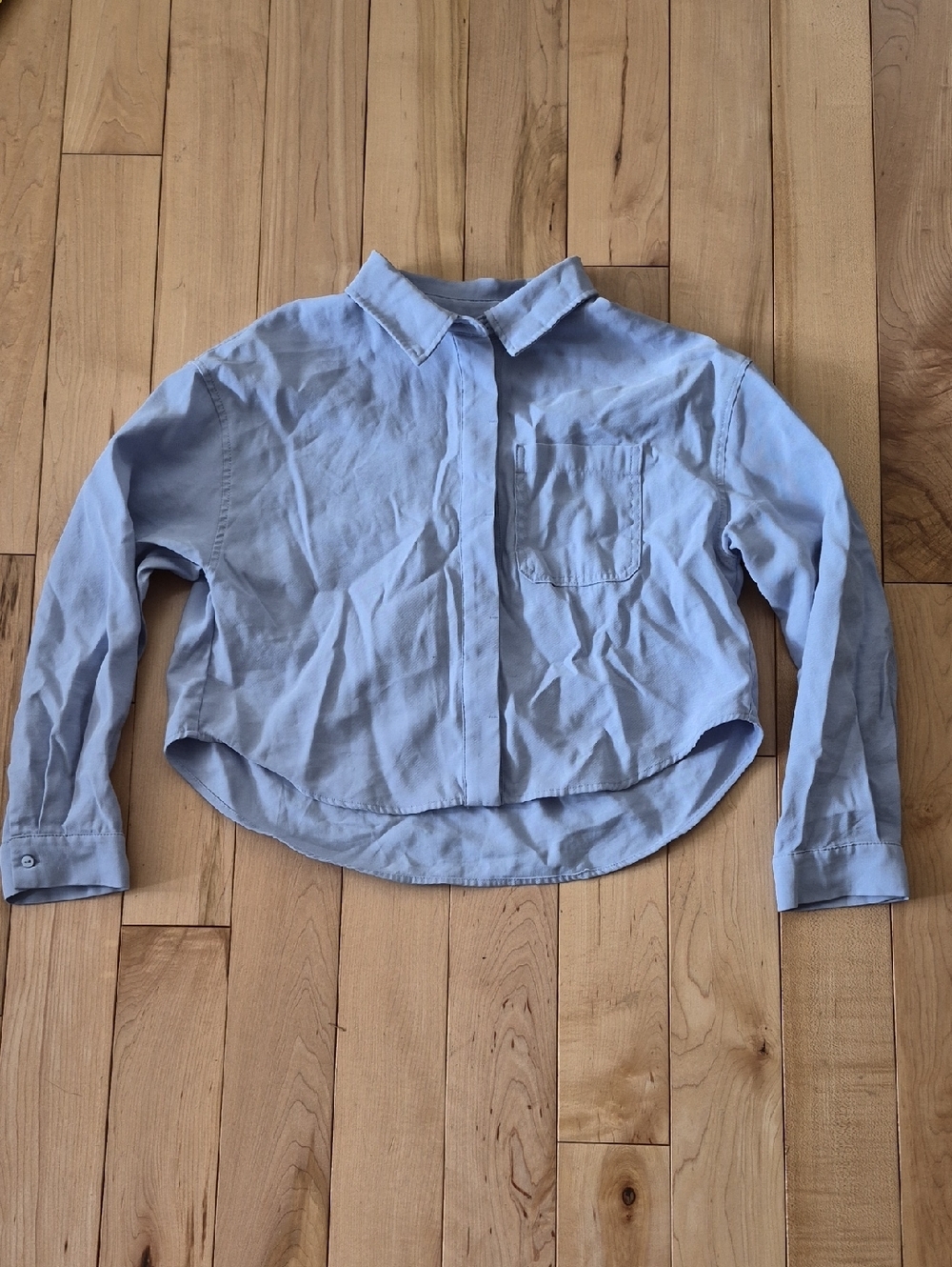 Girls Size 9/10 Zara Light Blue Button-Up Crop Shirt